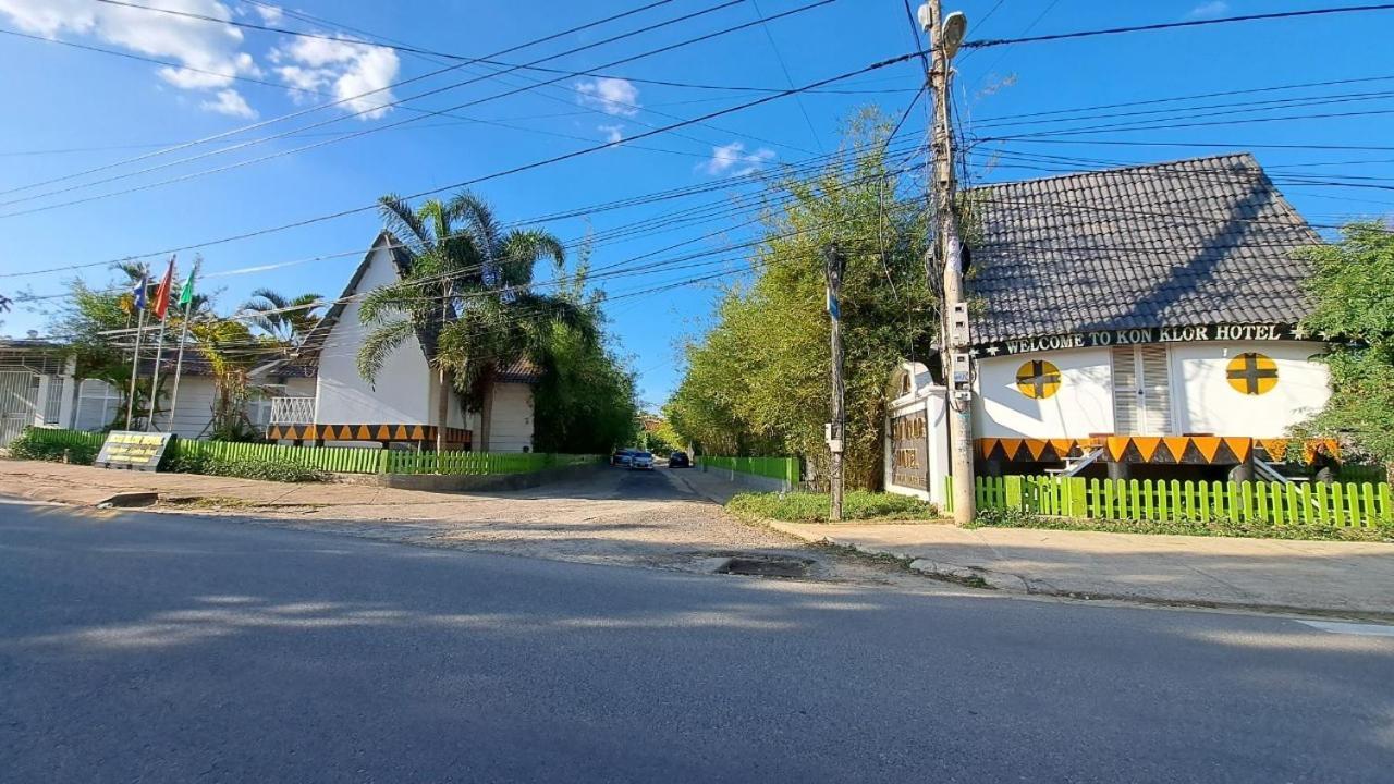 Konklor Hotel Kon Tum Luaran gambar